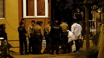 Tartıştığı eşini falçata ile öldürdü