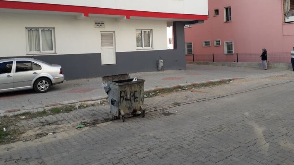 Çöpe atılan vicdan! Konteynerde bulundu