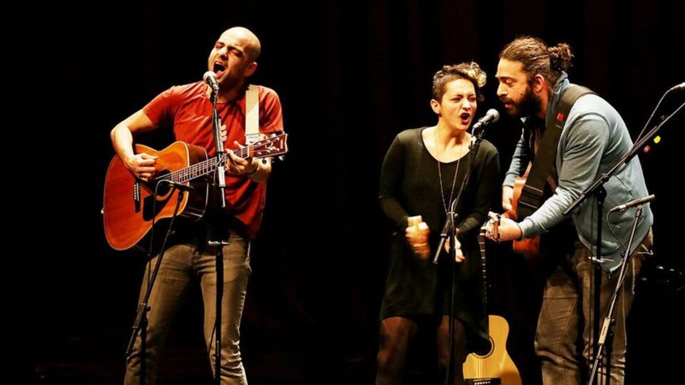 Büyük Ev Ablukada'dan sıra dışı bir müzikal deneyim