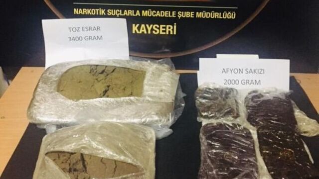 Yolcu otobüsüne uyuşturucu operasyonu