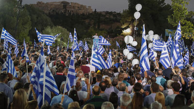 Yunanistan'ın nüfusu azalıyor