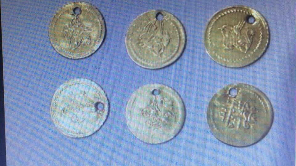 211 yıllık altın sikke ele geçirildi