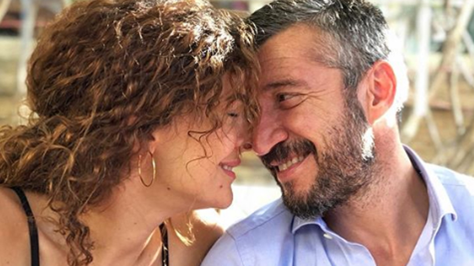 Ünlü çiftten aşk paylaşımı