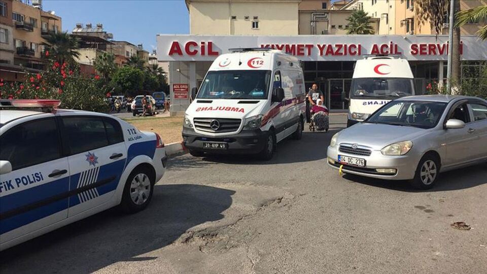 Hatay'da askeri araç devrildi: 2 asker şehit
