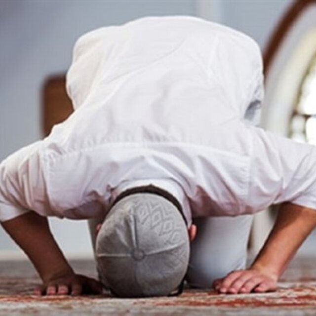 Cuma namazı nasıl kılınır, kaç rekattır?