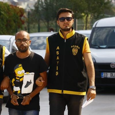 "Bu kadar enayi varsa ben ne yapayım!"