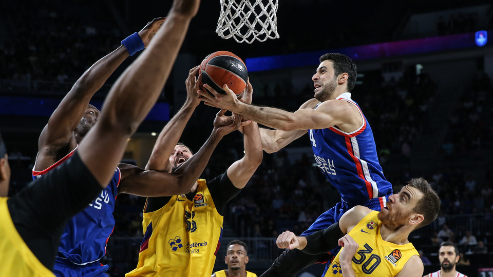 Anadolu Efes mağlubiyetle başladı!