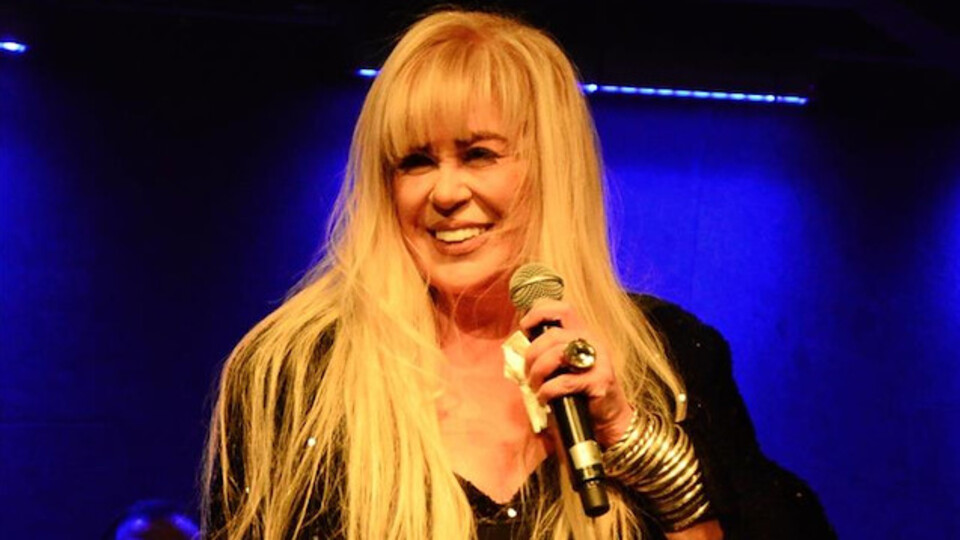 Zerrin Özer'e ne oldu?