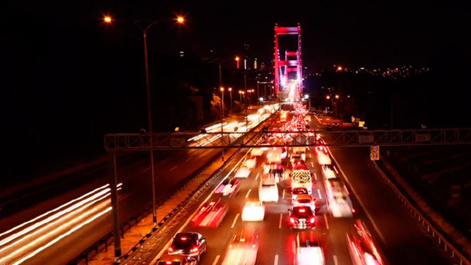 Köprü ve otoyollara yüzde 20 zam!