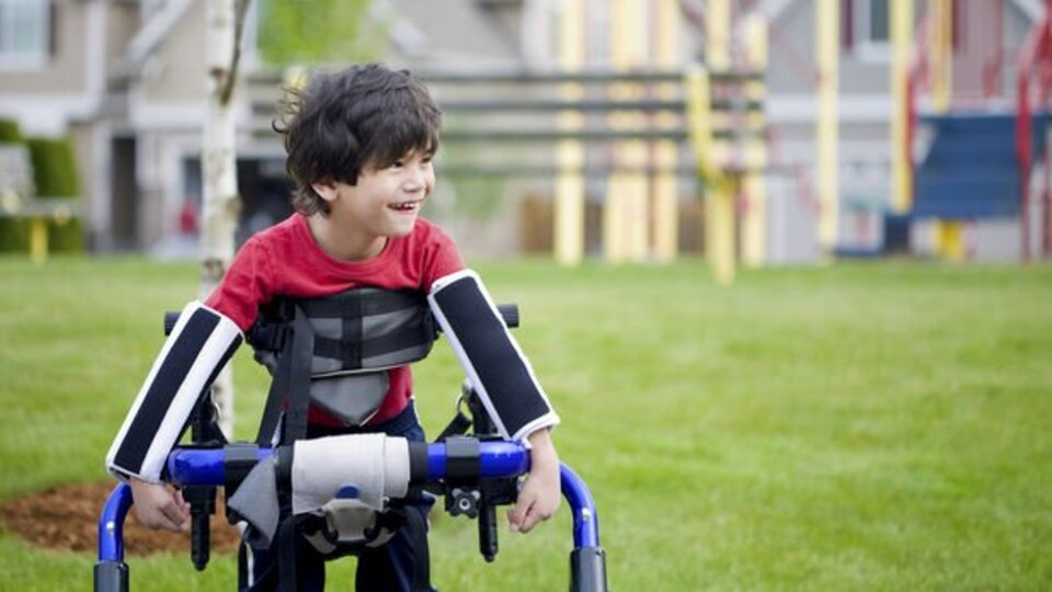 Serebral palsi (beyin felci) belirtileri nelerdir?