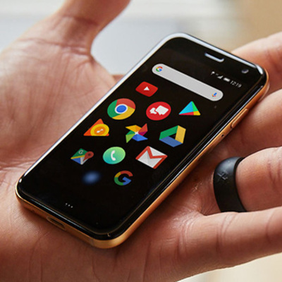 Kredi kartı boyutundaki telefon Türkiye’de