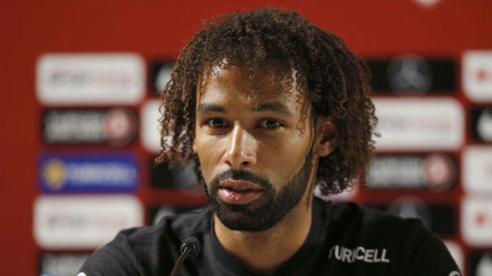 Antalyaspor'un milli gururu: Sangare!