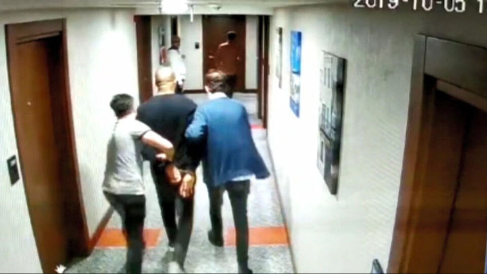 Polisi bile şaşırtan çok acayip dolandırıcılık planı!