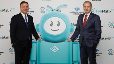 Asansörle para kazandıran robot