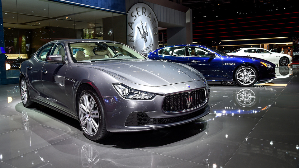 Akaryakıt sektöründe Maserati ve hava parası bitiyor