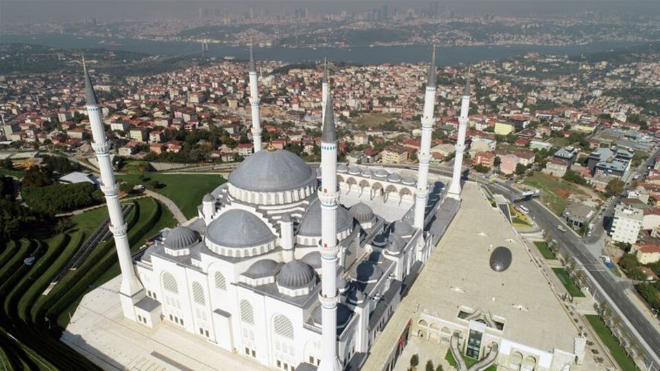 Harekata destek için camilerde Fetih Suresi okunacak