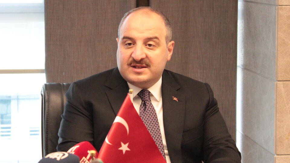 "İnsansız iş makineleri cuma günü birliklerinde olacak"