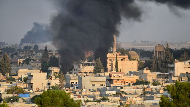 Barış Pınarı'nda kara harekatı da başladı