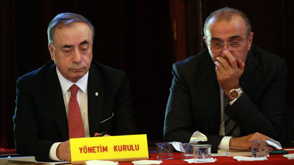 Galatasaray'da gergin divan!