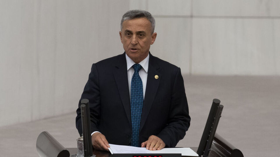 Ünal'ndan Kadirova'nın ölümüne ilişkin açıklama