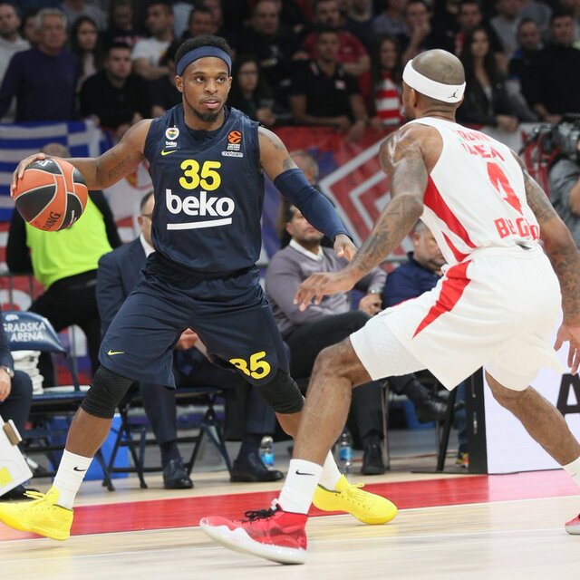 Fenerbahçe Beko, Sırbistan'da kayıp!