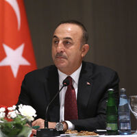 Çavuşoğlu'dan diplomasi trafiği
