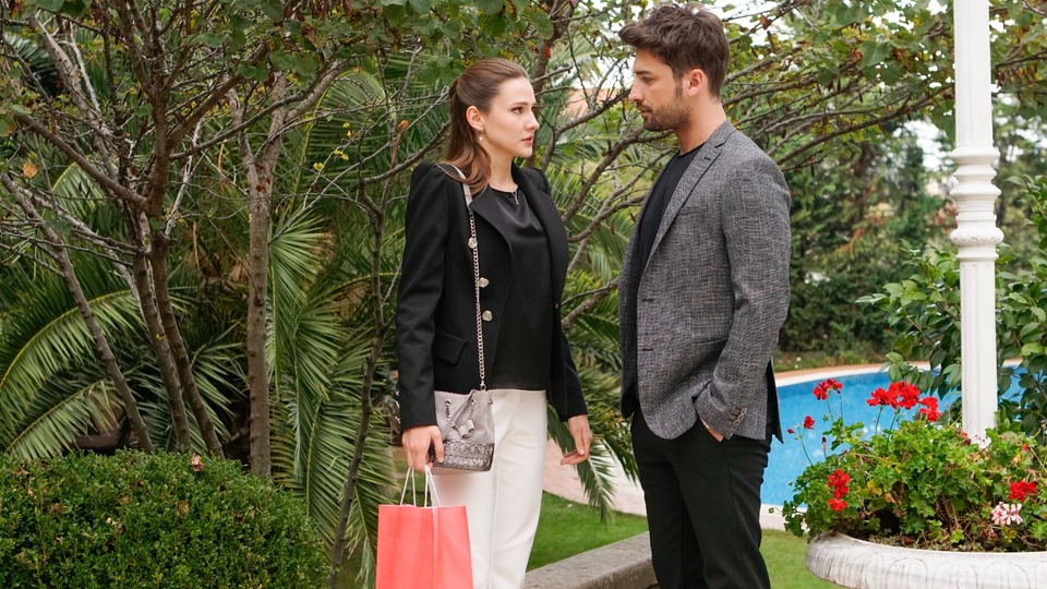 Elimi Bırakma Fragman