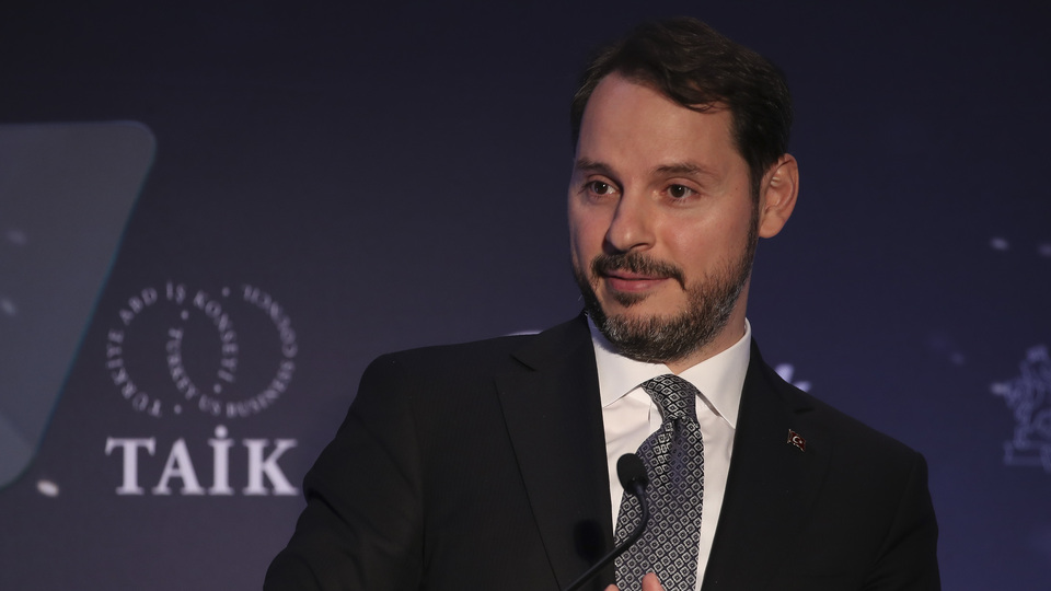 Bakan Albayrak'tan cari denge açıklaması