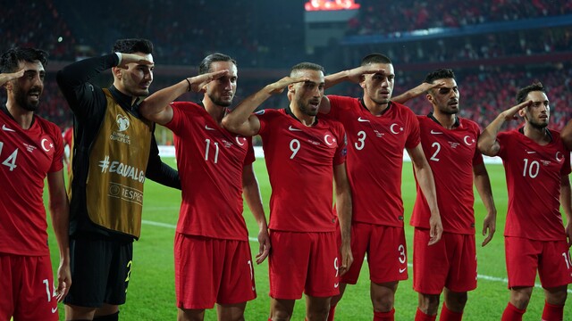 UEFA'dan 'provokasyon' skandalı!
