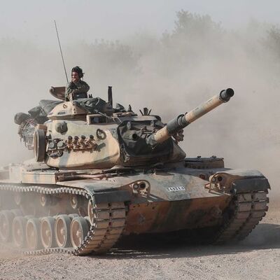 Komando ve bordo bereliler Münbiç'e ilerliyor