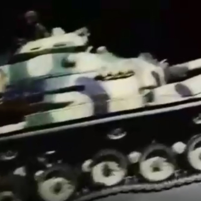 Dev tanklar Fırat Nehri'ni böyle geçecek!