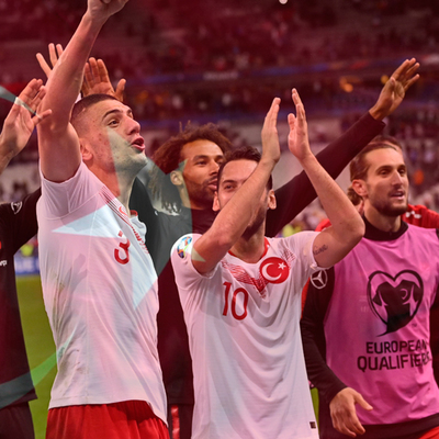 "Ne mutlu Türk'üm diyene!"