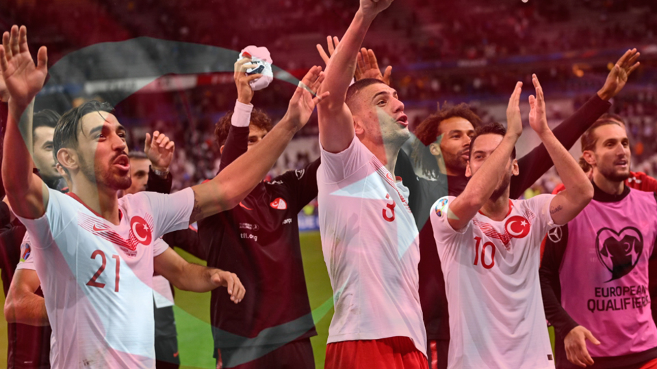 "Ne mutlu Türk'üm diyene!"