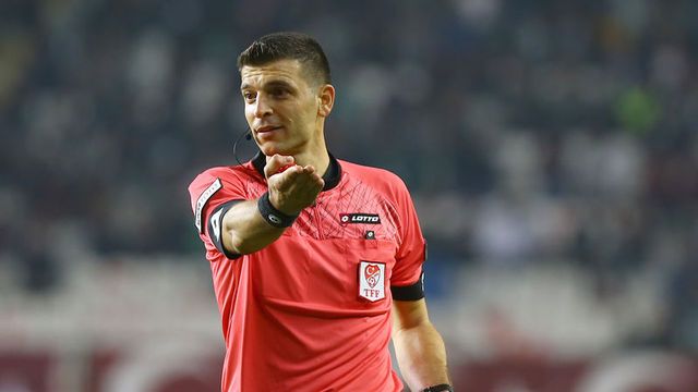 UEFA'dan Ümit Öztürk'e görev