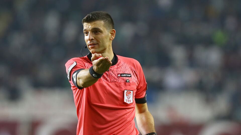 UEFA'dan Ümit Öztürk'e görev