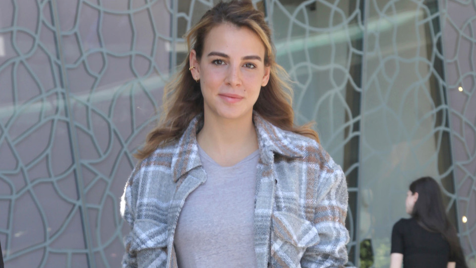 Tarzıyla dikkat çekti