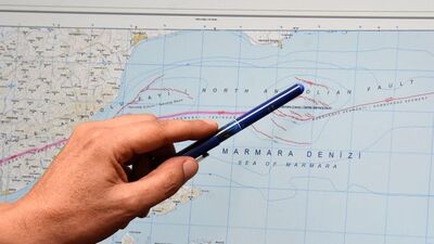 "Adalar'ın güneyi ve Kumburgaz fay kolu"