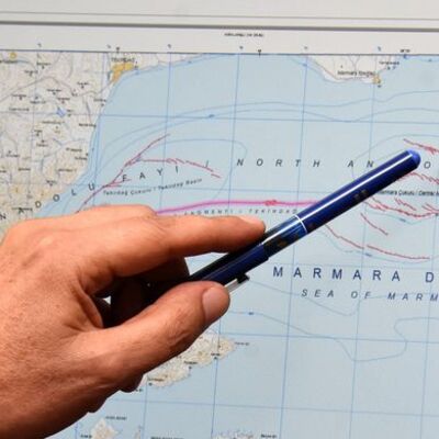 "Adalar'ın güneyi ve Kumburgaz fay kolu"