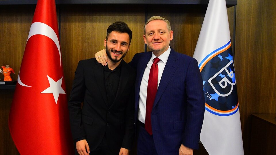 Enver Cenk, Başakşehir'le çalışacak!