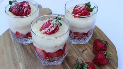 Çilekli Magnolia Tarifi, Nasıl Yapılır (Yemekteyiz)