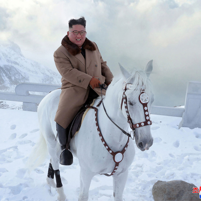 'Kutsal dağda' at bindi