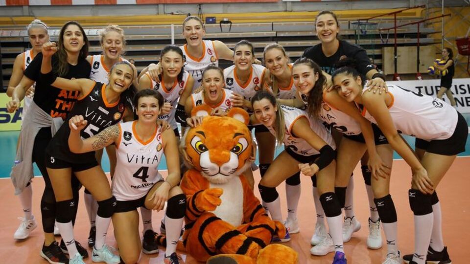 Eczacıbaşı VitrA, evinde galip