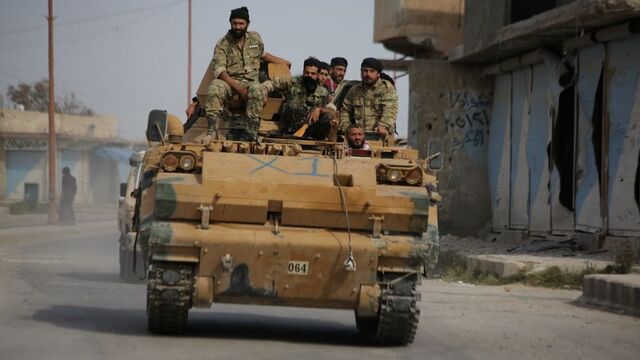 Rejim ordusu Kobani'ye girdi