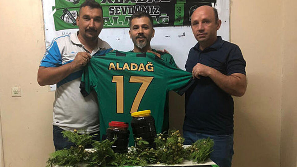 Pekmez karşılığında transfer!
