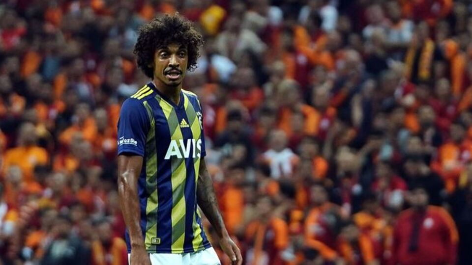 Bambaşka bir Gustavo!