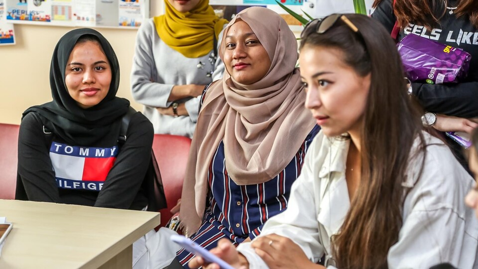 Yabancı öğrenci yılda 1 milyar dolar bırakıyor