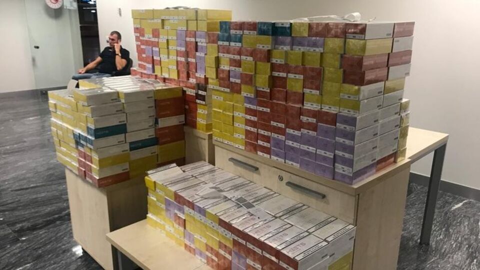 Ukraynalı turist havalimanında böyle yakalandı!