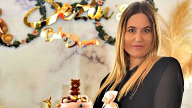 Yalıda baby shower yaptı