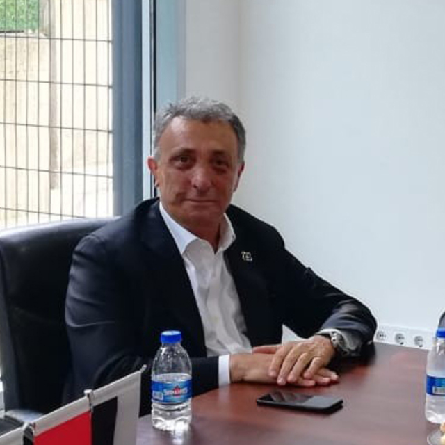 Adalı ve Çebi konuşma yapmayacak