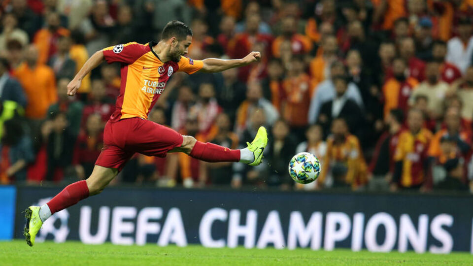 "Biz Galatasaray'ız, pes etmek yok"